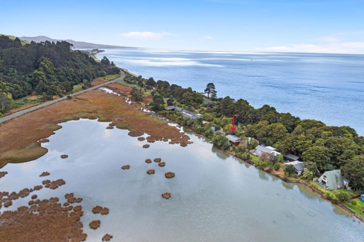 Villa Waters Edge Golden Bay Collingwood Esterno foto